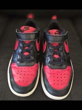 Kid's Nike Court Borough Low 2 Black & Red Mid-Top Sneakers with Strap